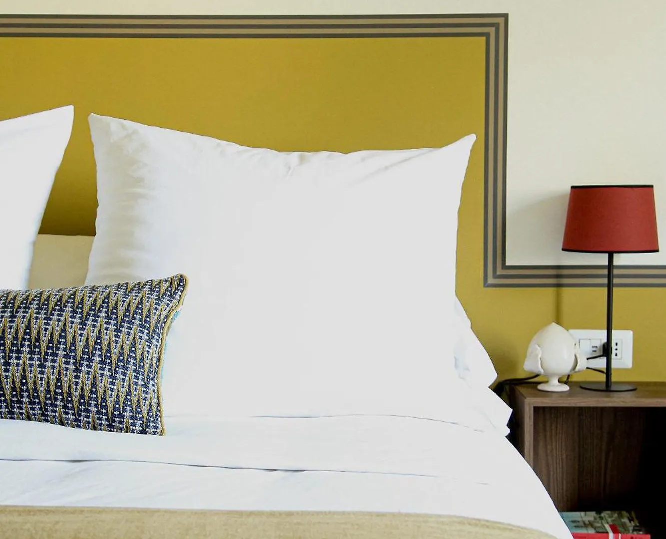 Flowers Rooms - Ponte Milvio Рим